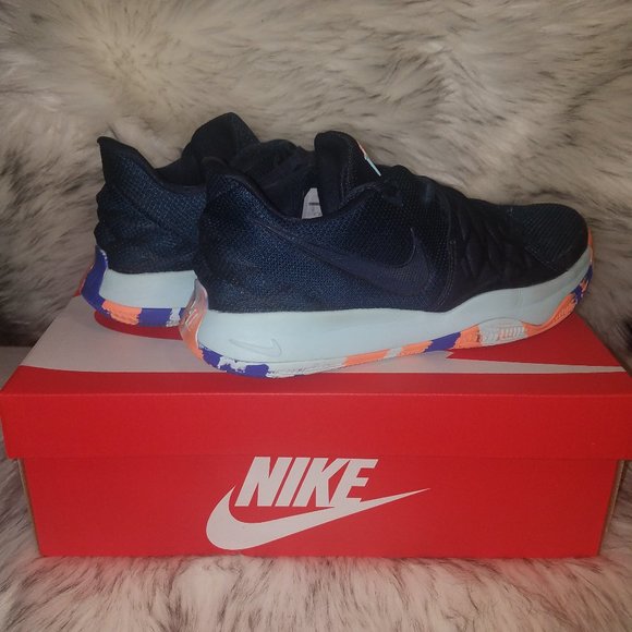 Kyrie Low Knicks
